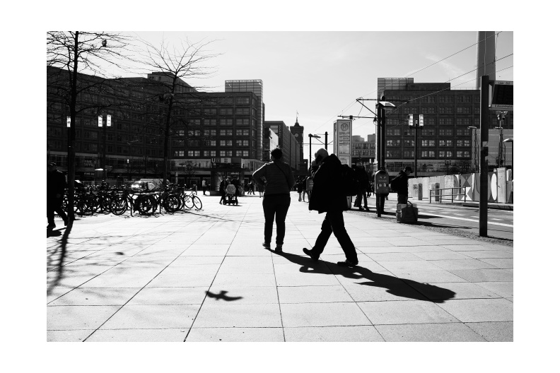 f4050240-BW-Border.jpg